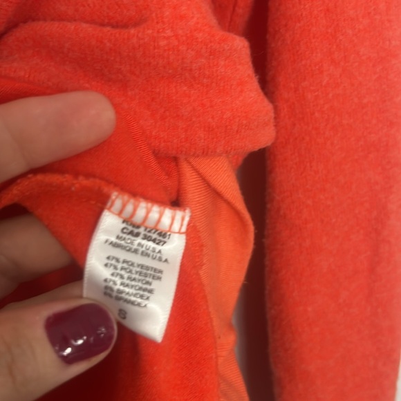 Wildfox L “Gloss On Worries Gone Sweatshirt” - Picture 6 of 6